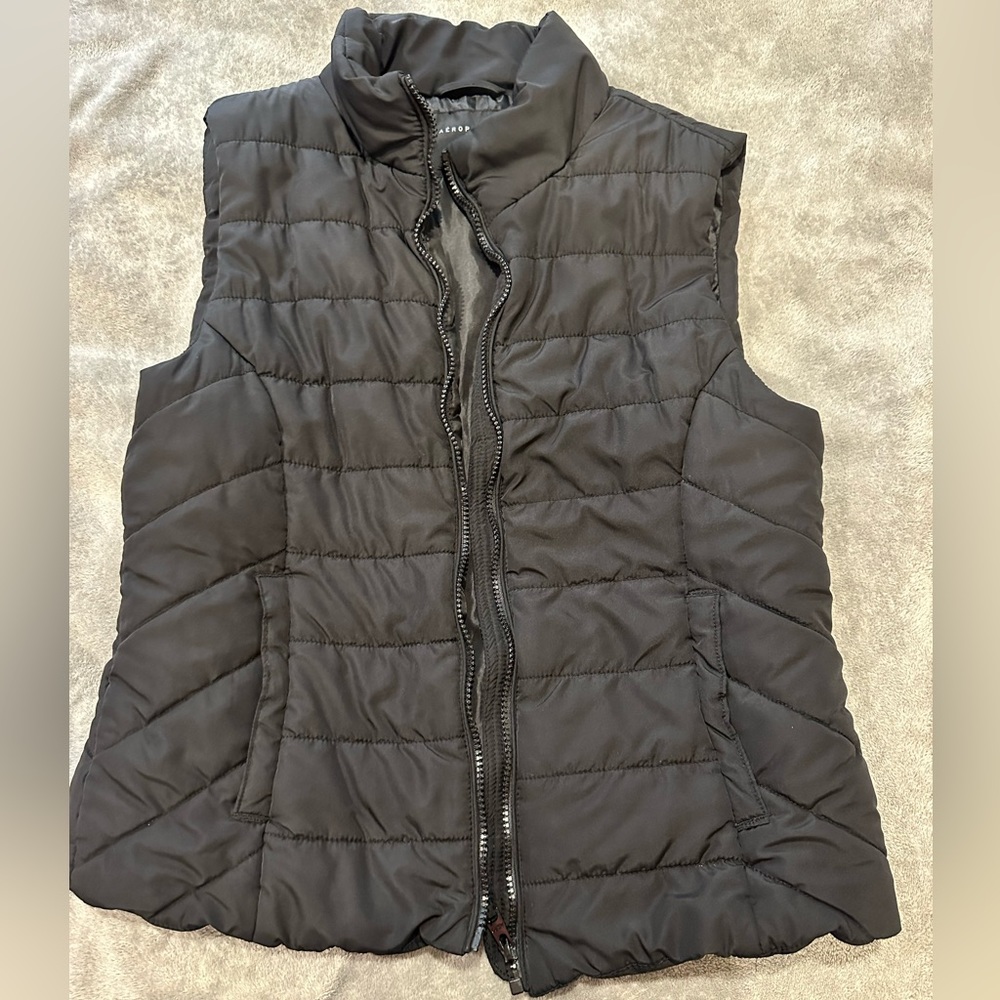 Aeropostale vest